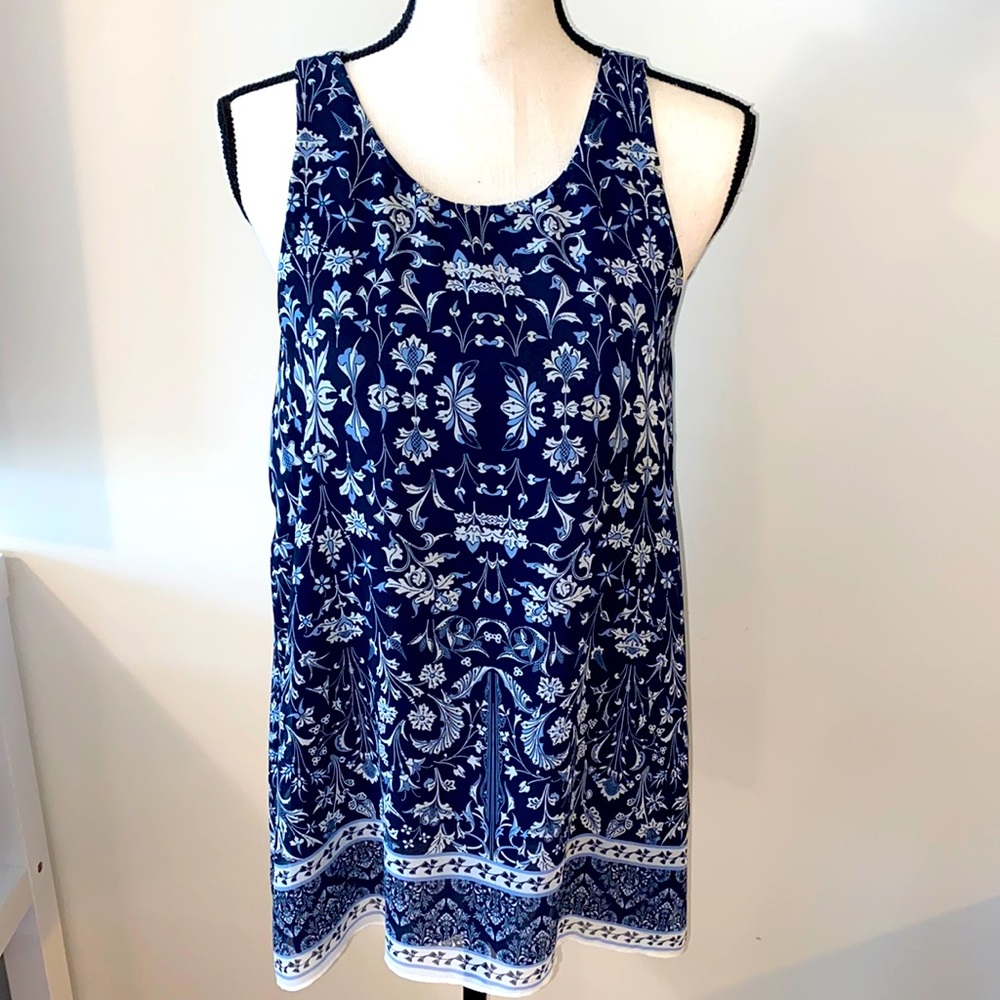 Max Studio Lined Top